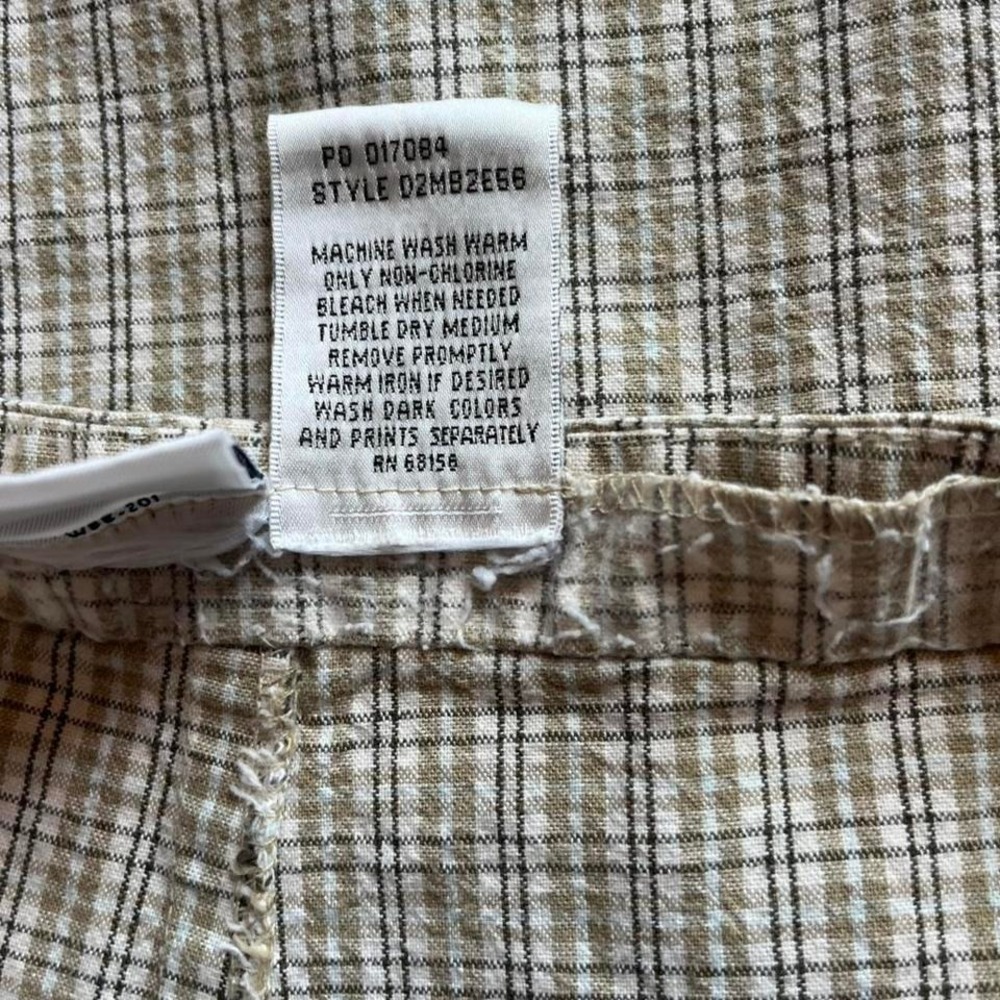 Whitefish Bay Women's Capri Pants Plaid Button Beige Black Cotton Flat Front - Picture 6 of 6